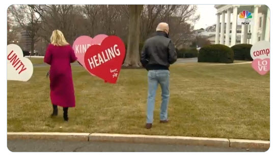 White House Valentines Day Decorations